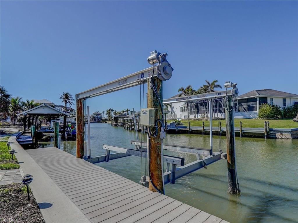 8327 Estero BLVD photo 39