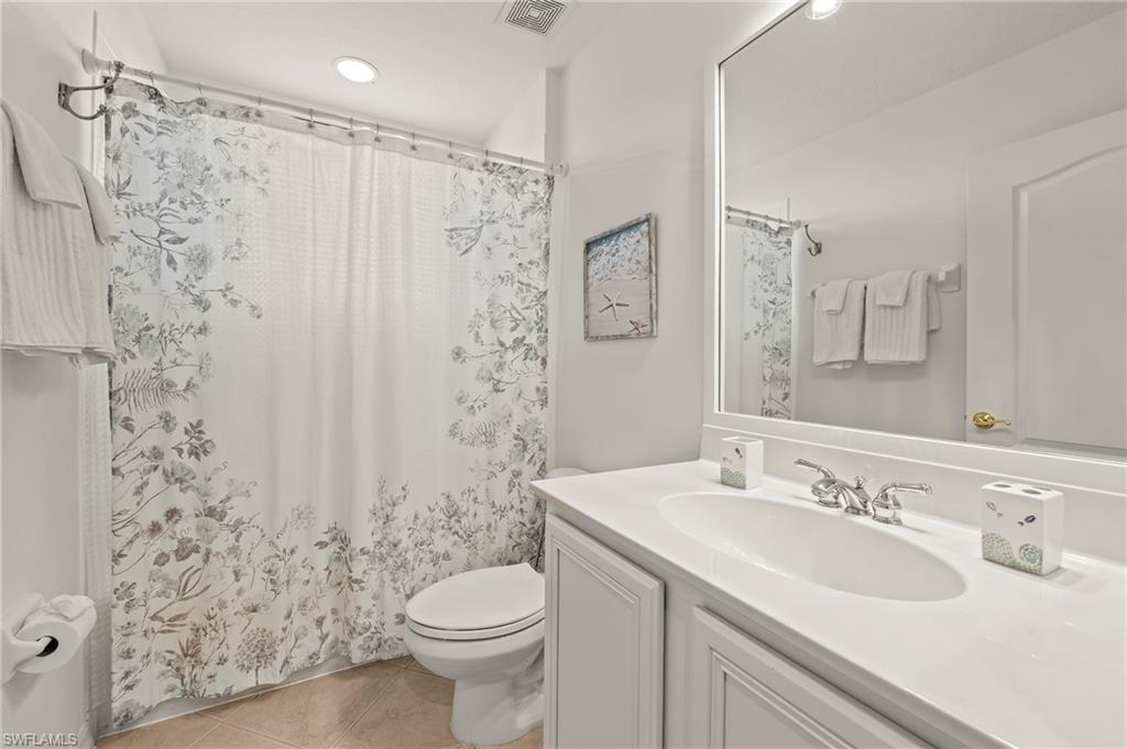 6820 Sterling Greens PL 401 photo 18