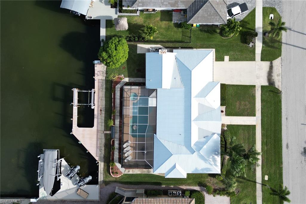 562 Goldcoast CT