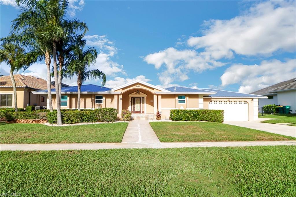 562 Goldcoast CT