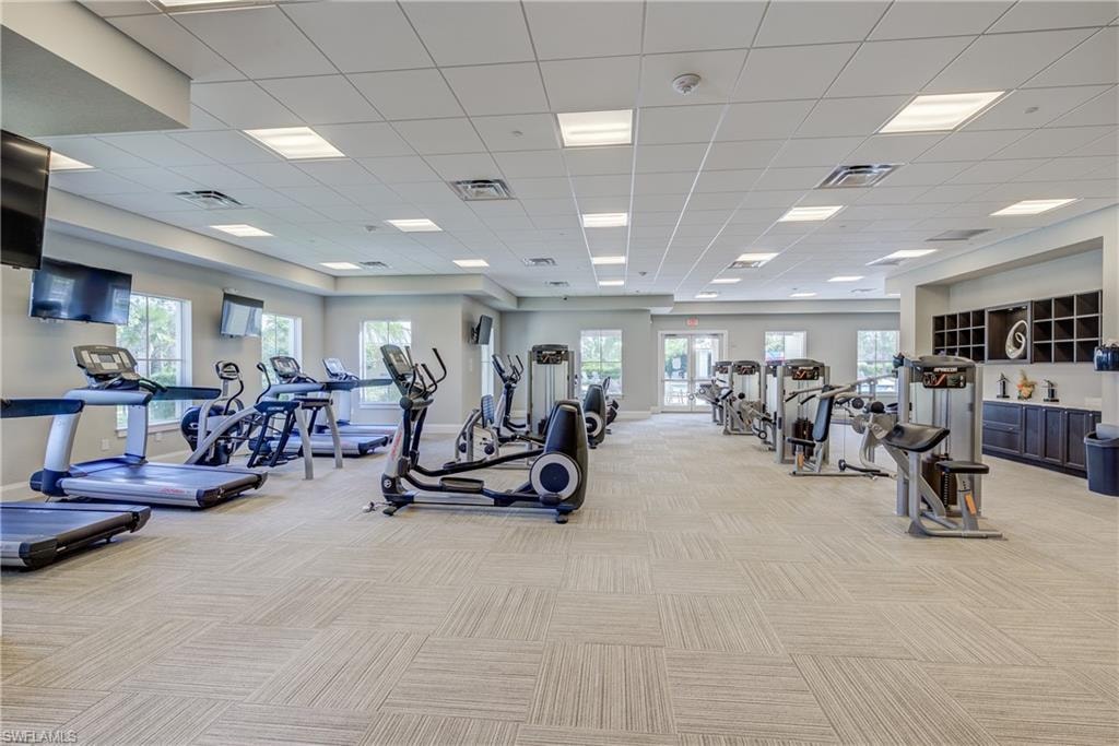 Exercise room with a drop ceiling