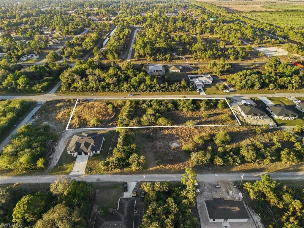Aerial view of property's location featuring property boundaries highlighted