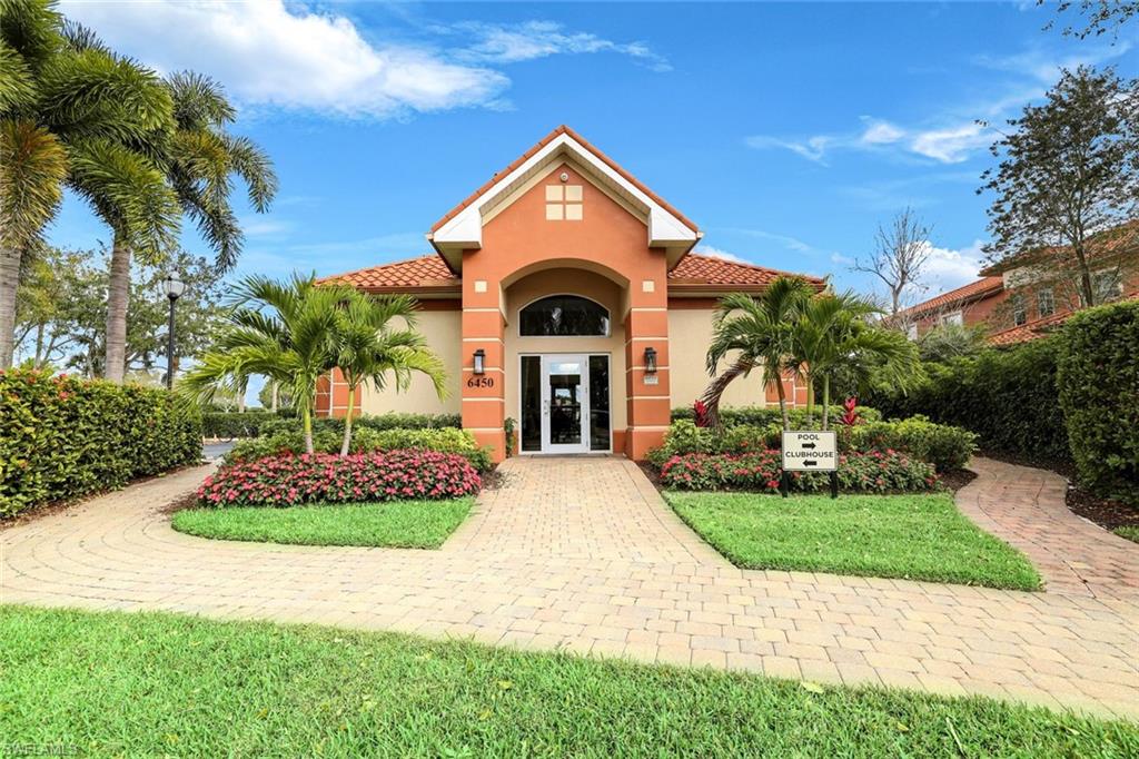 Legacy clubhouse