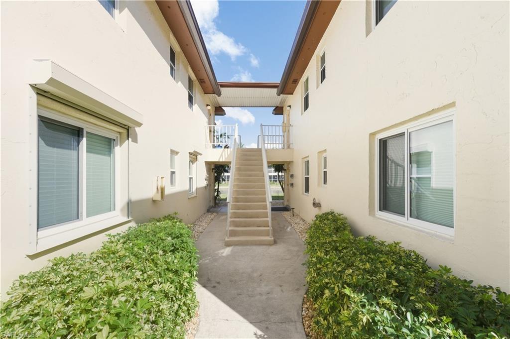 1155 Sandpiper ST B7 photo 25