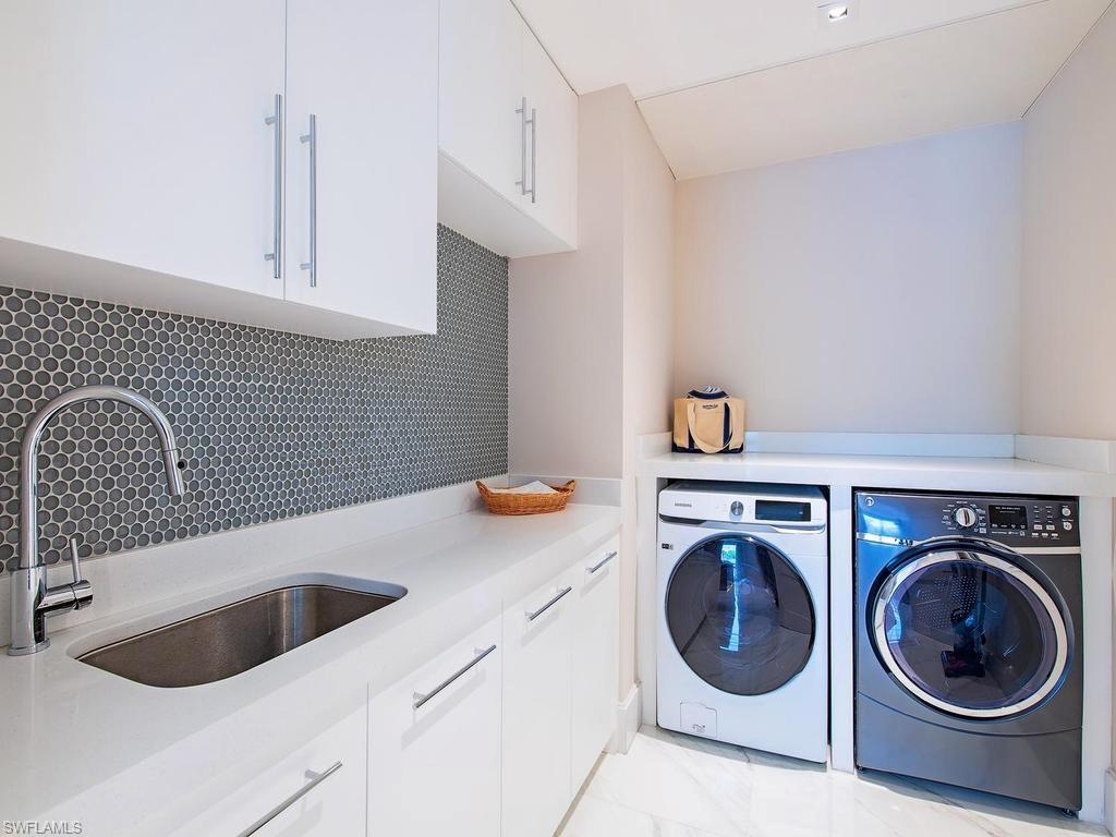 490 5th ST S 101 photo 19