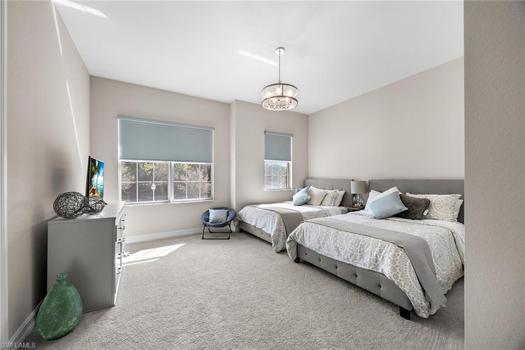 7825 Hawthorne DR 2103 photo 18