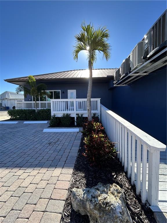 6035 Estero BLVD 4 photo 9