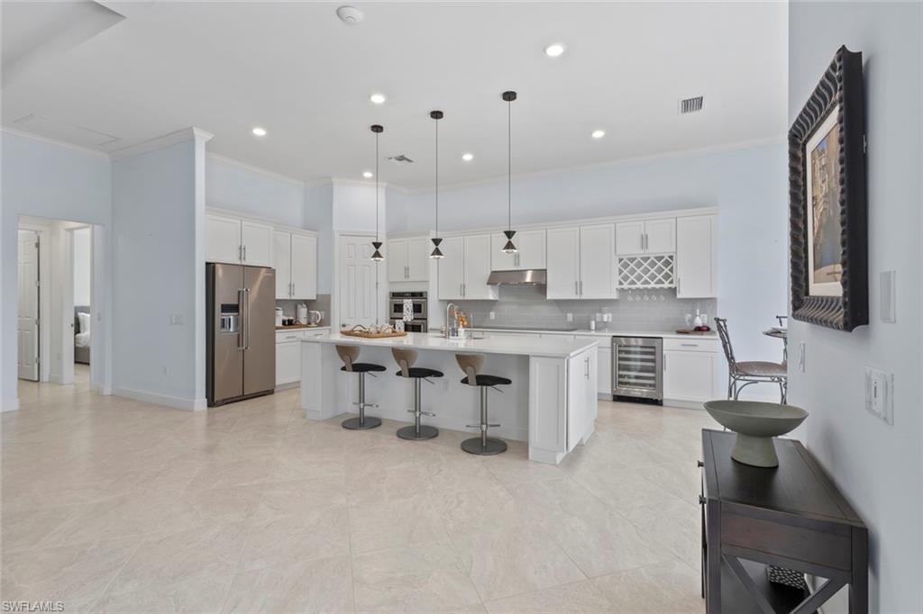 5862 Champion LN photo 8