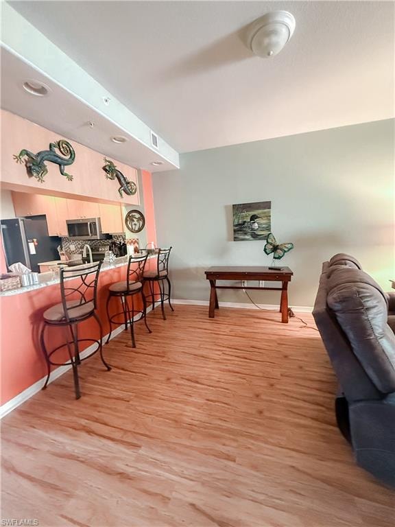 1137 Van Loon Commons CIR 202 photo 9