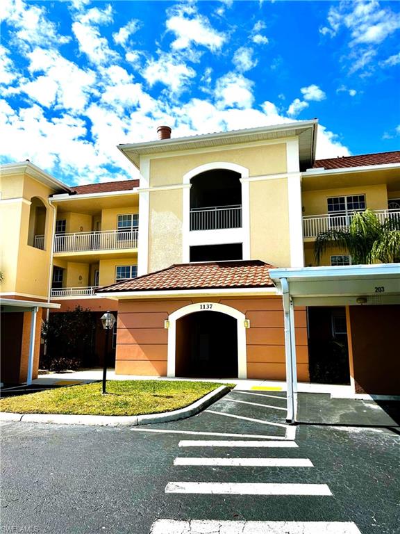 1137 Van Loon Commons CIR 202 photo 30