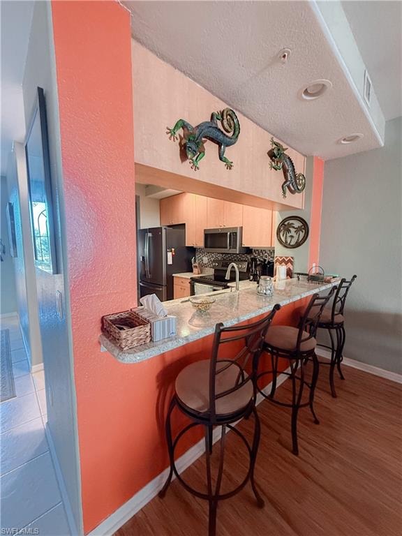 1137 Van Loon Commons CIR 202 photo 8