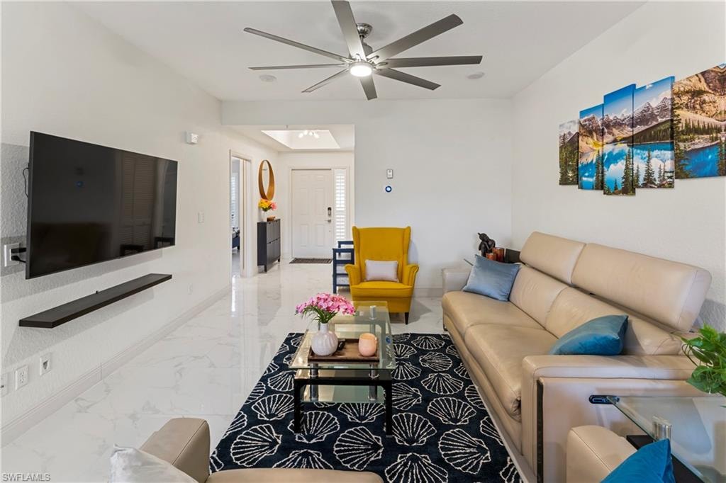 1190 Egrets Walk CIR 103