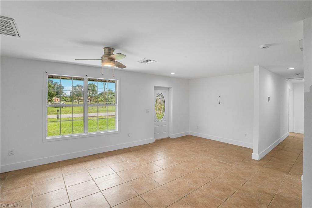 803 Monroe DR