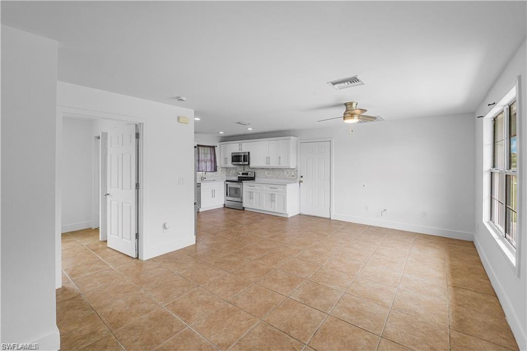 803 Monroe DR