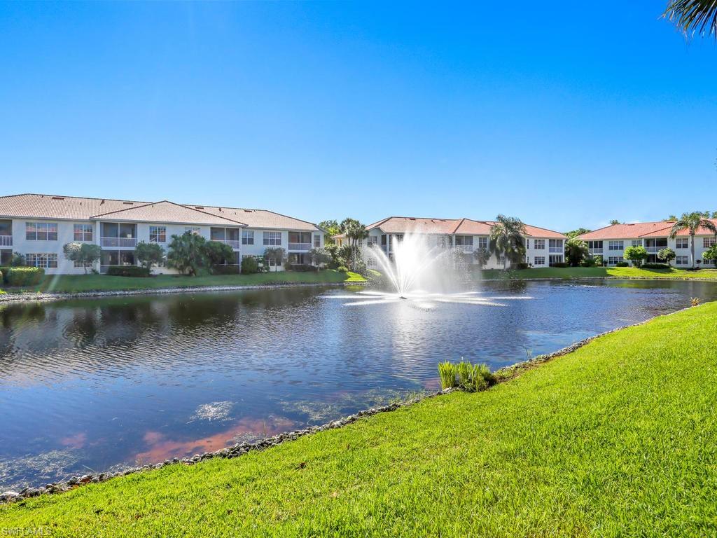 1051 Egrets Walk CIR 7-201
