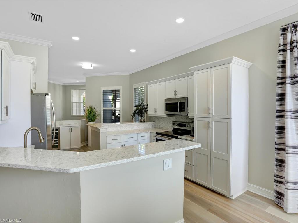 1051 Egrets Walk CIR 7-201 photo 9
