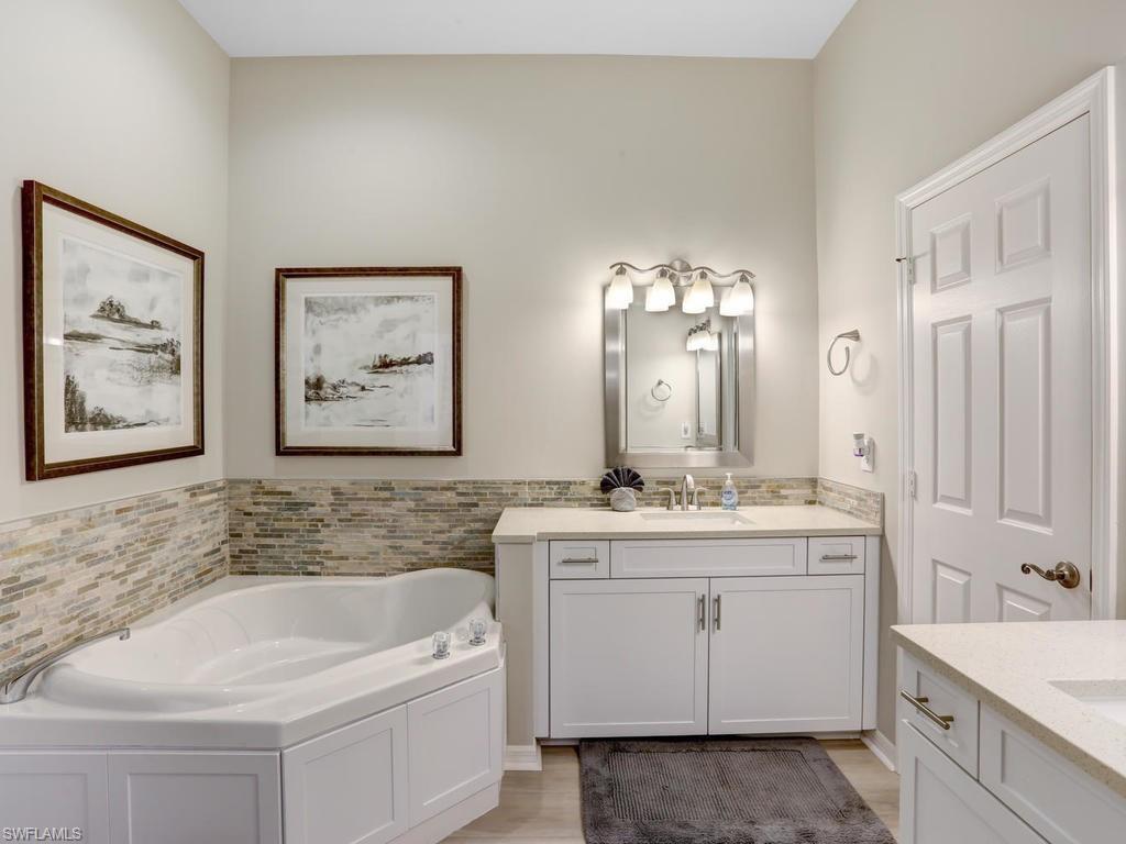 1051 Egrets Walk CIR 7-201 photo 19