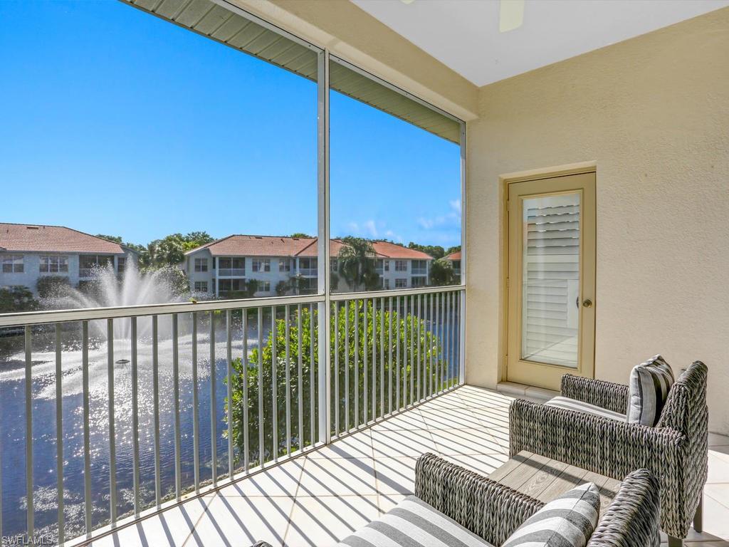 1051 Egrets Walk CIR 7-201