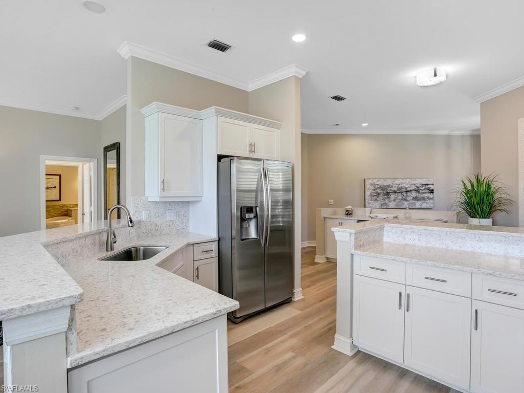 1051 Egrets Walk CIR 7-201 photo 8