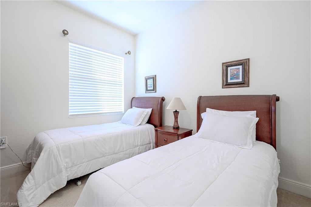 Twin Bedroom