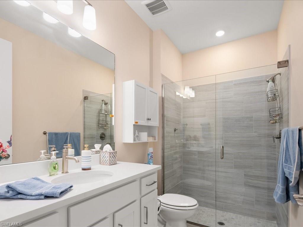 2nd Bathroom