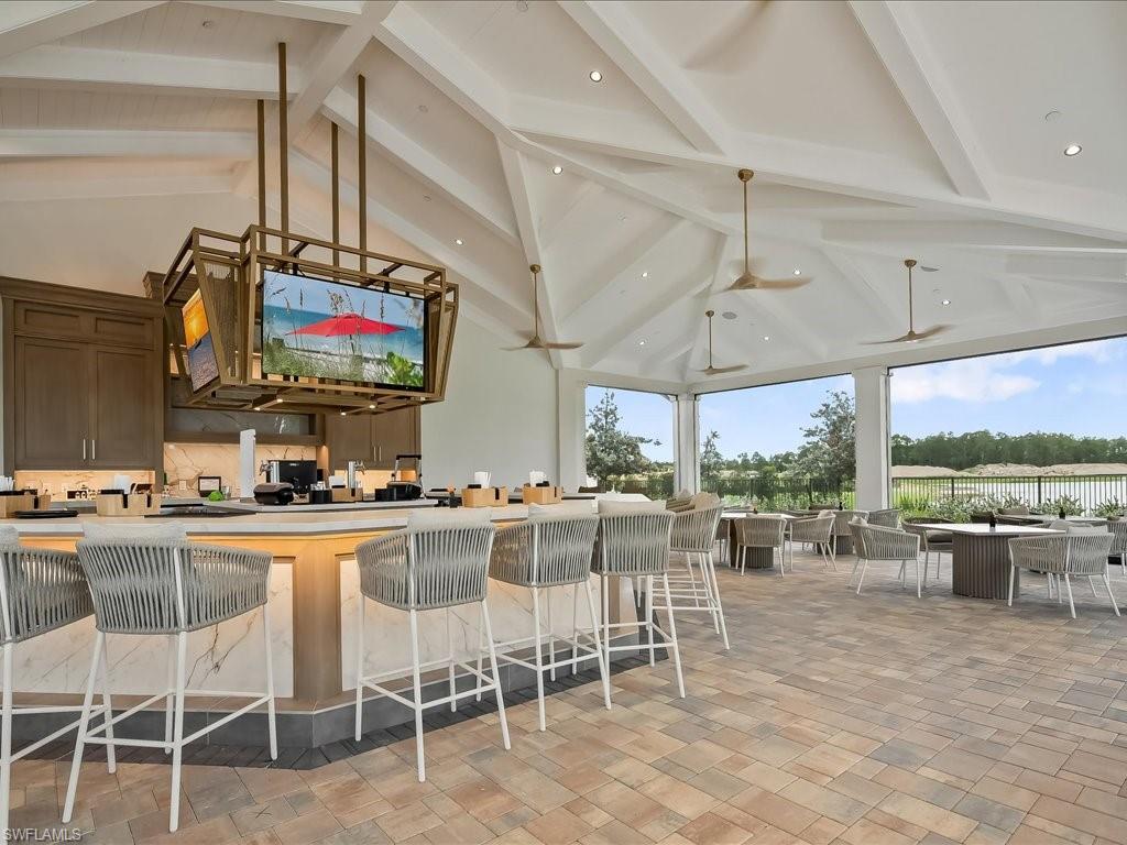 Outdoor Bar/Grill
