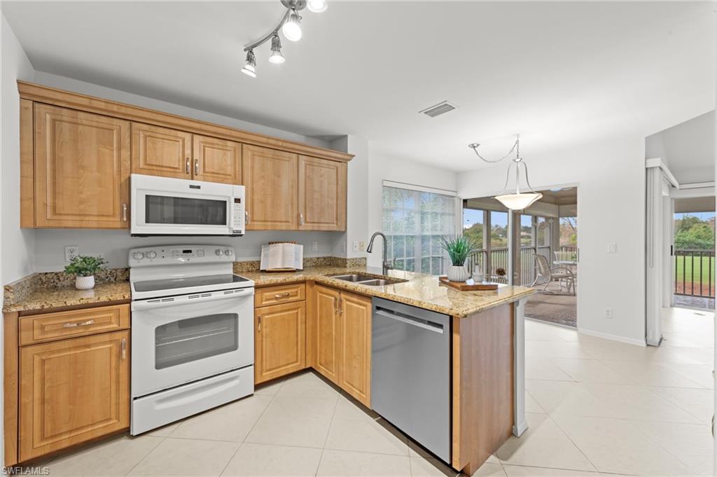 8291 Grand Palm DR 2 photo 13