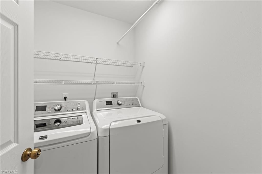 8291 Grand Palm DR 2 photo 24