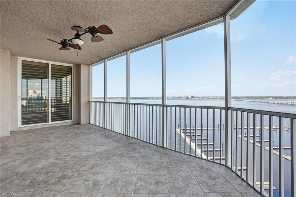 Screened Lanai featuring view of the Caloosahatchee River