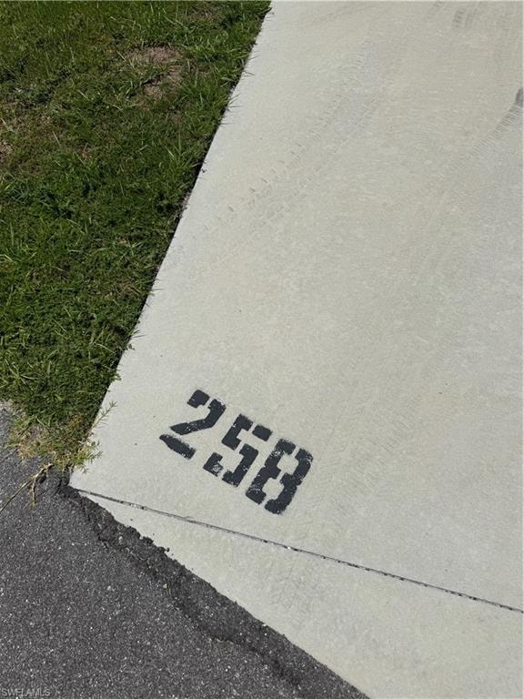 258 Horizon RD