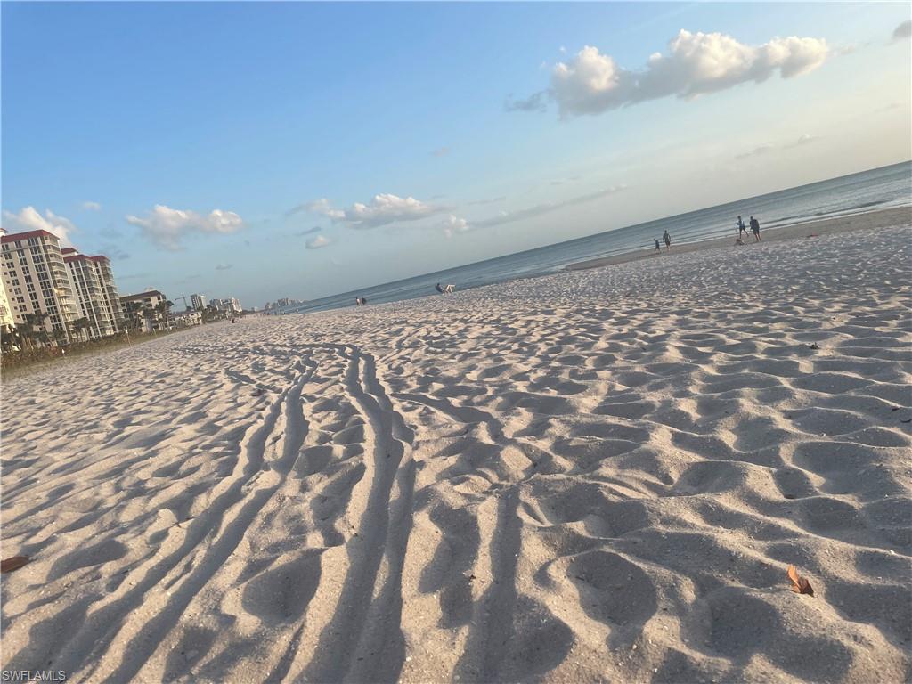 Private Beach Access and Peace at Sunset!