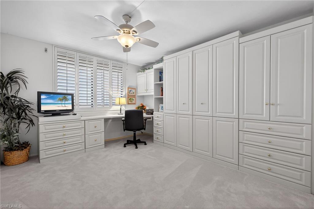 Bedroom with Murphy Bed