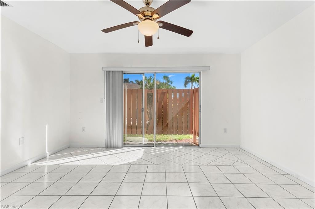 6479 Royal Woods DR photo 9
