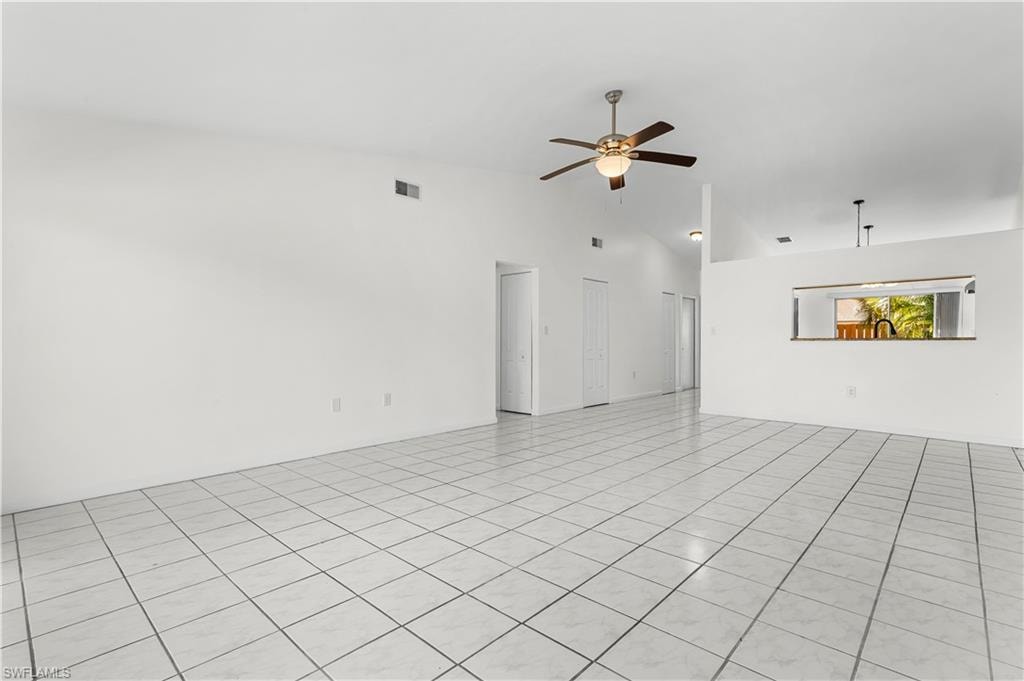 6479 Royal Woods DR photo 11