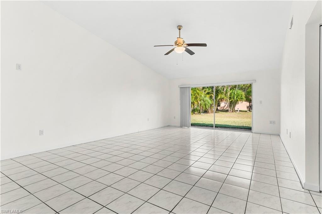 6479 Royal Woods DR photo 8