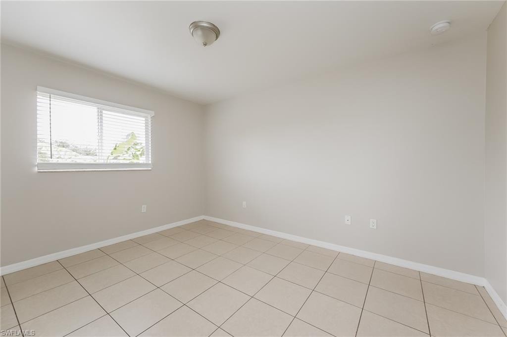 2900 73rd ST W photo 12
