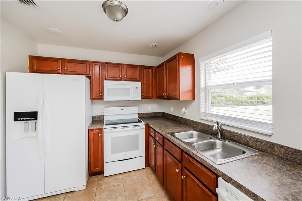 2900 73rd ST W photo 7