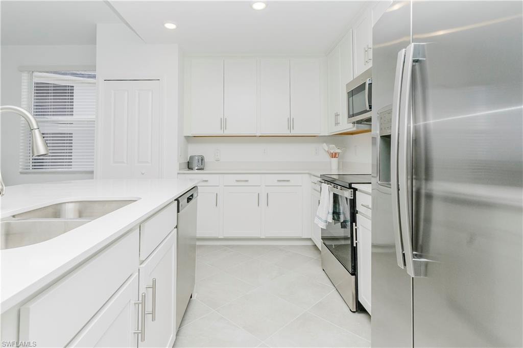 5527 DOUBLE EAGLE CIR 3828 photo 6