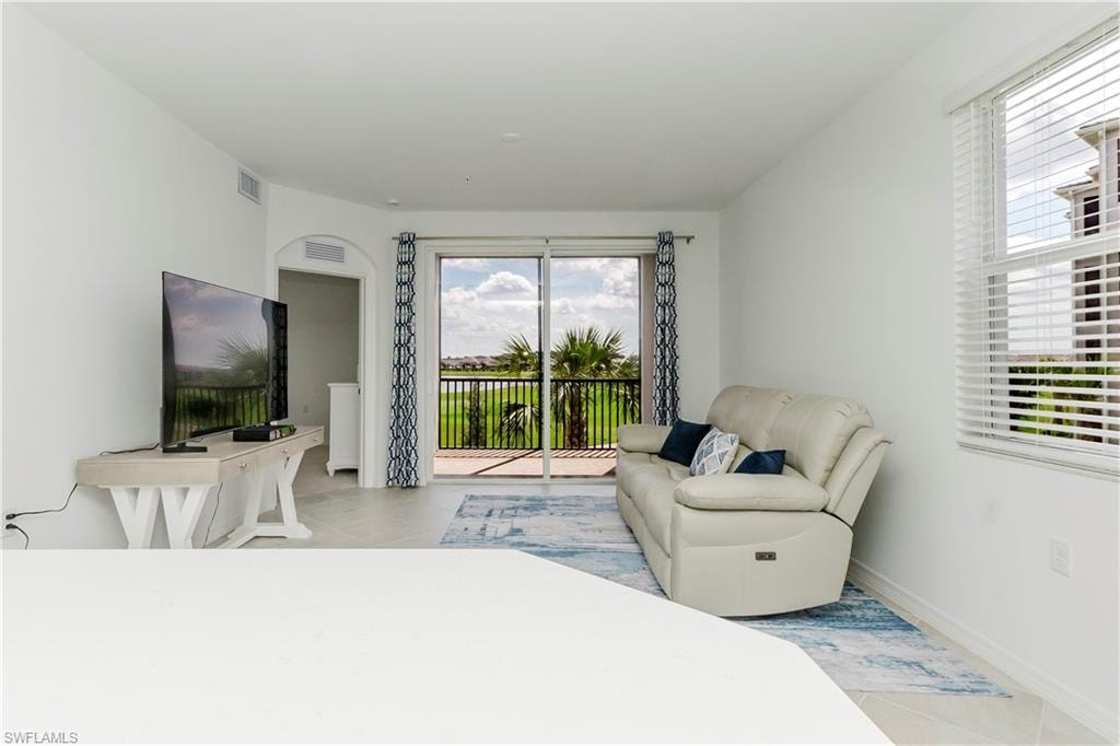 5527 DOUBLE EAGLE CIR 3828