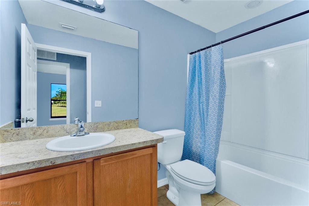 278 Shadow Lakes DR photo 23
