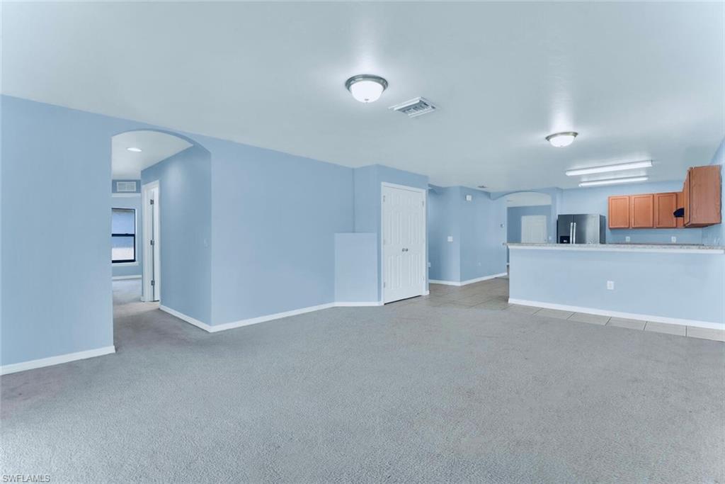 278 Shadow Lakes DR