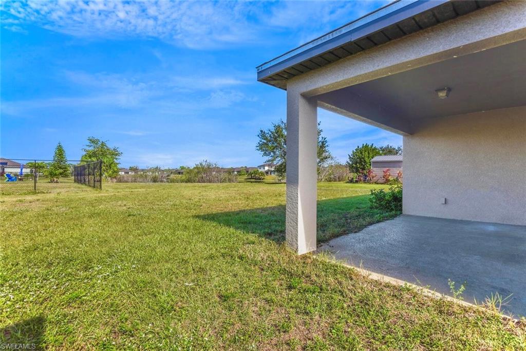 278 Shadow Lakes DR photo 25
