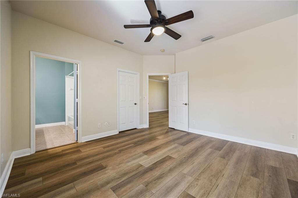 5550 Berkshire DR 202 photo 24