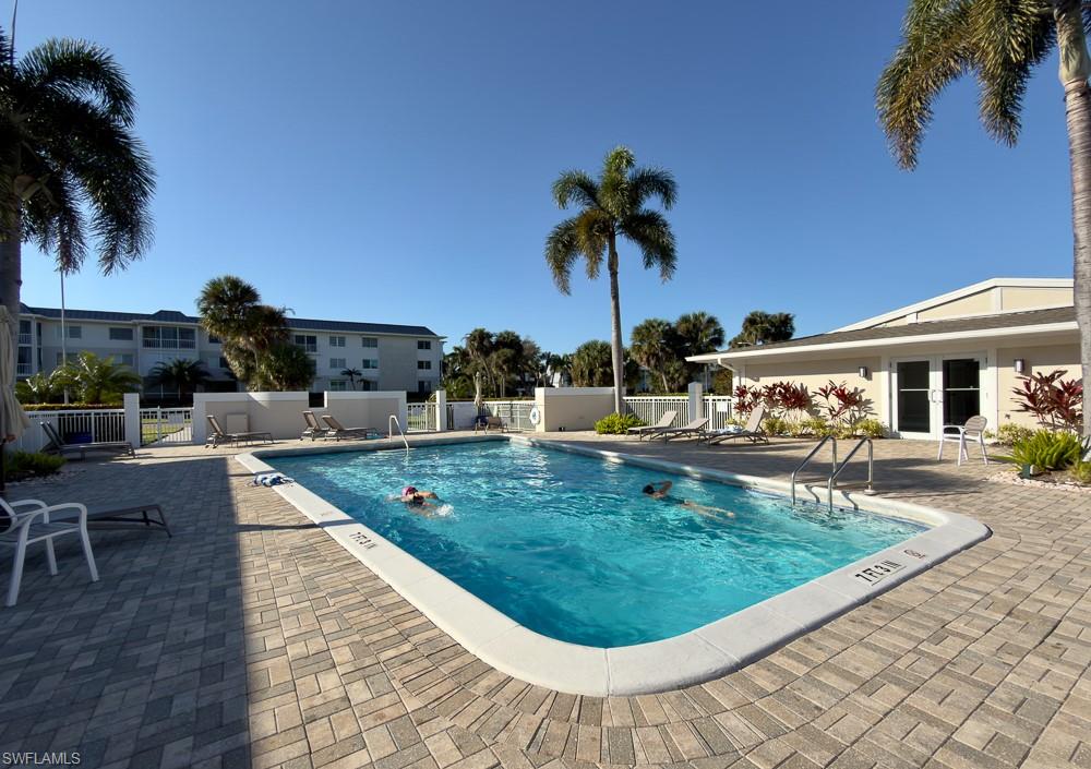 550 Broad AVE S 550 photo 28