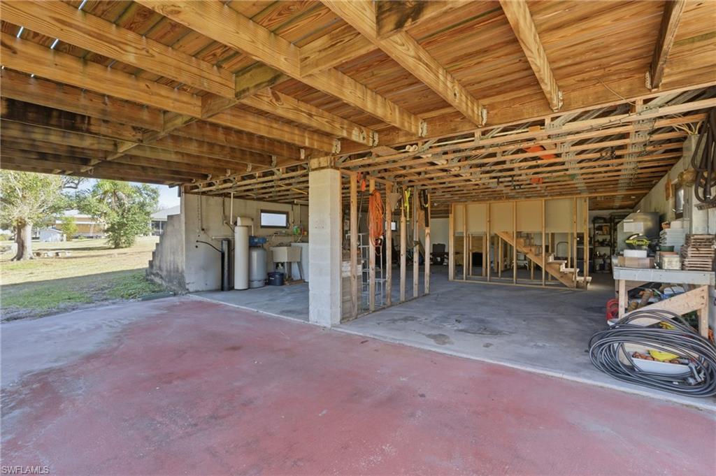 Horse barn featuring washer / dryer