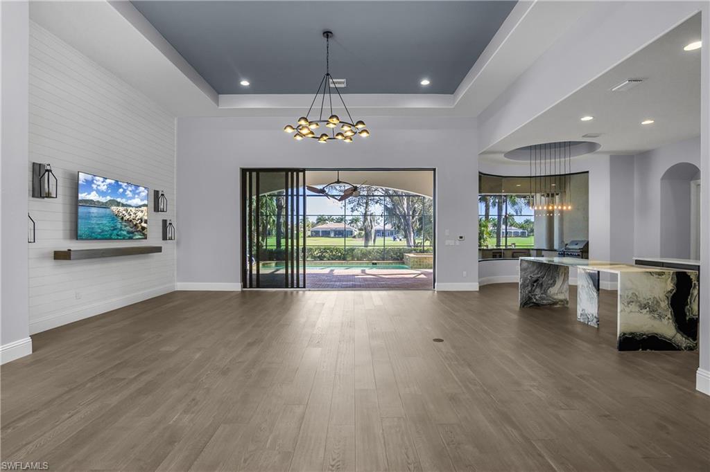 7420 Byrons WAY photo 10