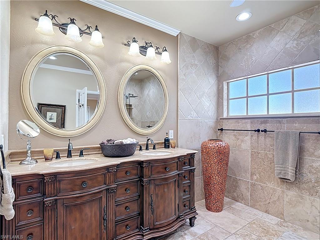 106 SIENA WAY 1508 photo 27