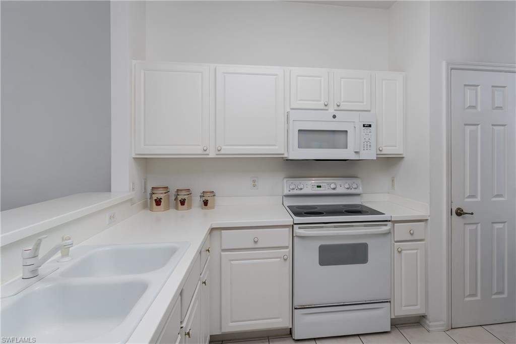 3972 Bishopwood CT E 2-203 photo 13