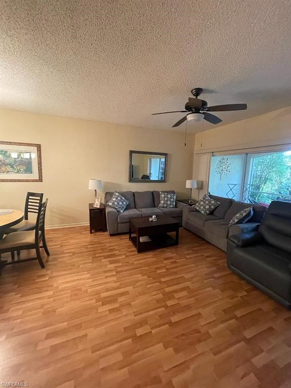 1096 WOODSHIRE LN C106 photo 15