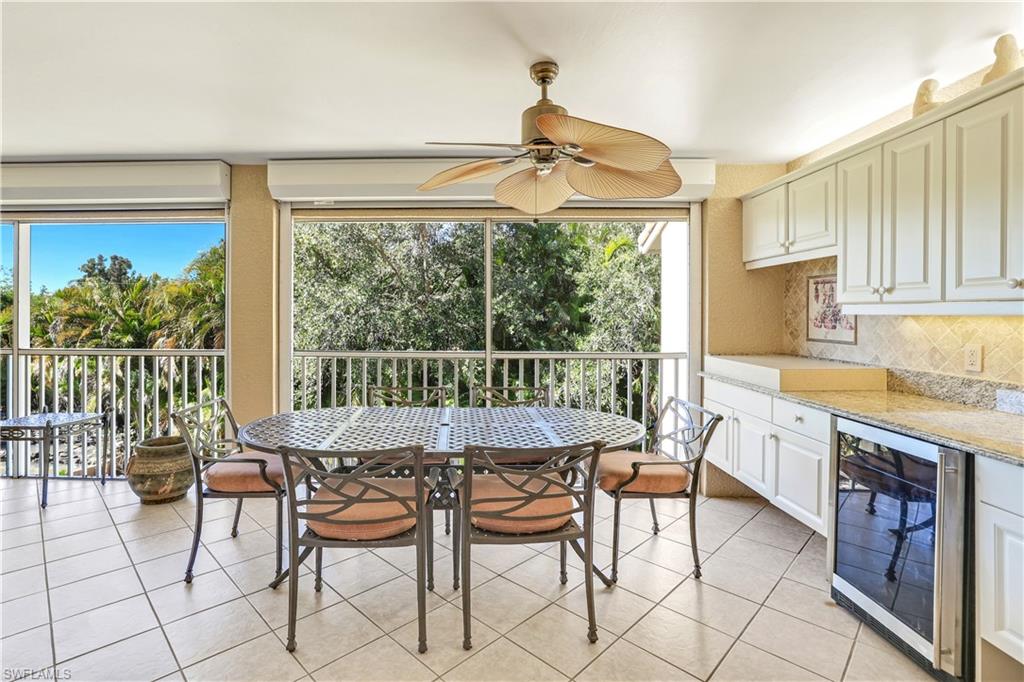 LANAI SUMMER KITCHEN
